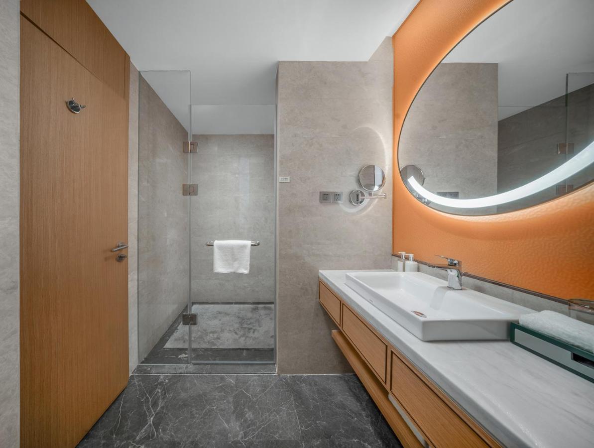 Holiday Inn Luzhou Longjian By Ihg Εξωτερικό φωτογραφία