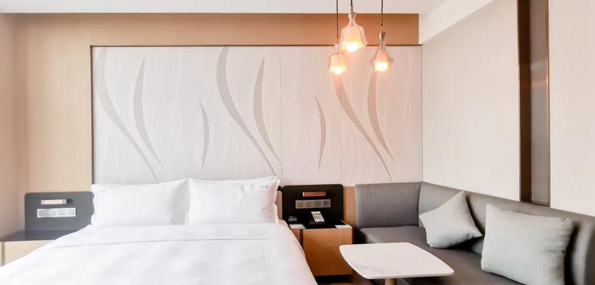 Holiday Inn Luzhou Longjian By Ihg Εξωτερικό φωτογραφία